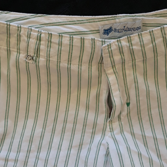 Fox riders ladies shorts - Picture 3 of 6